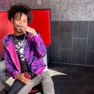 Meet your Posher, Alijah